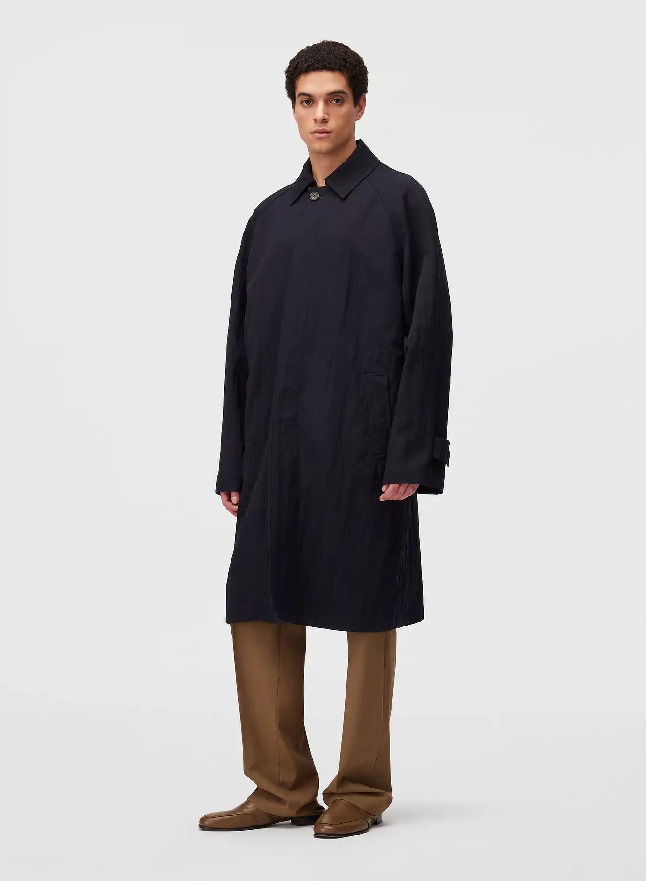 Retori Packable Trench Dark Blue - Ready To Wear - Luxury Trench Coats for Men and Women - Front Man
