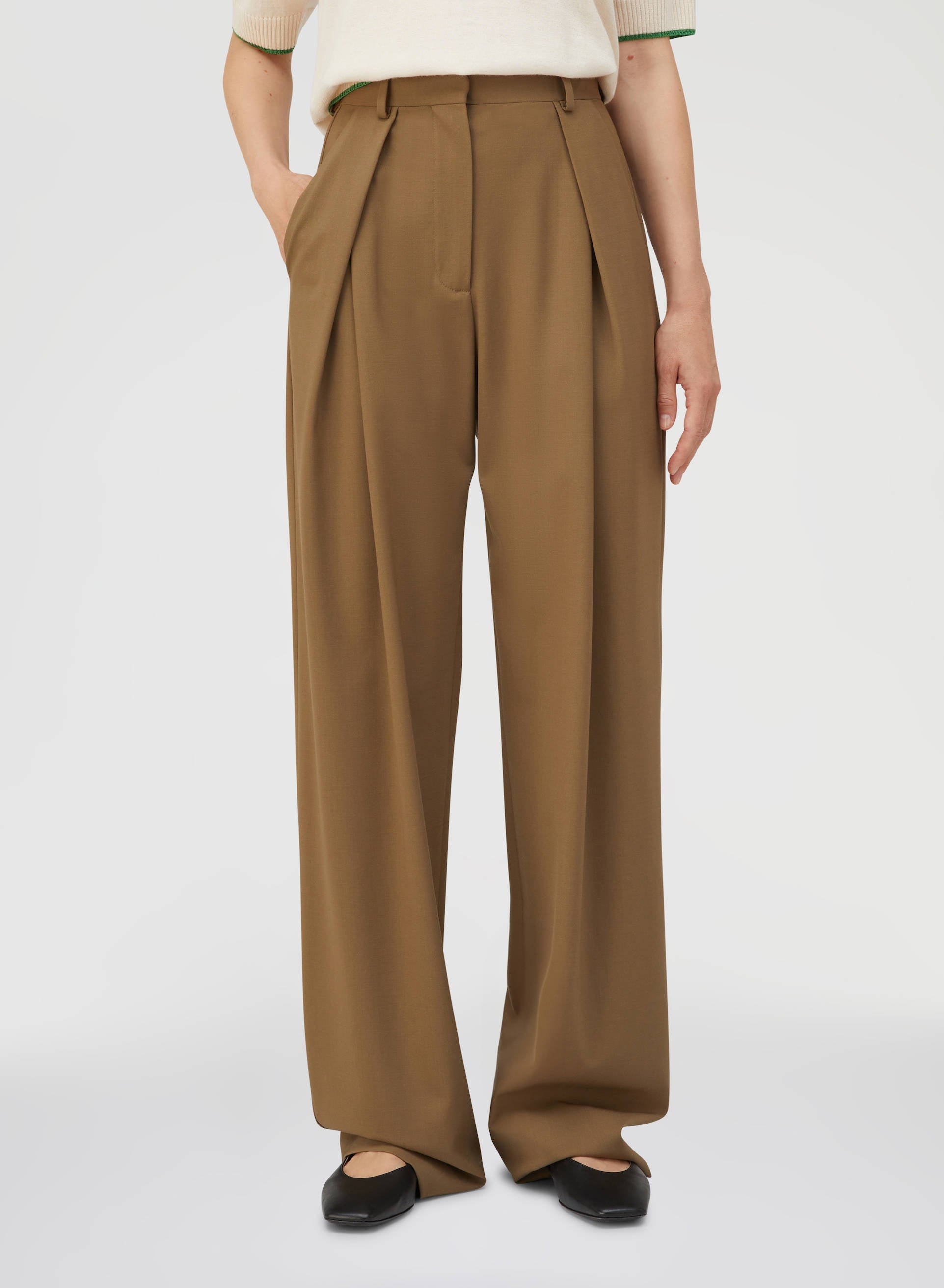 Retori Sartorial Pants Dark Camel - Ready To Wear - Luxury Pants for Women
