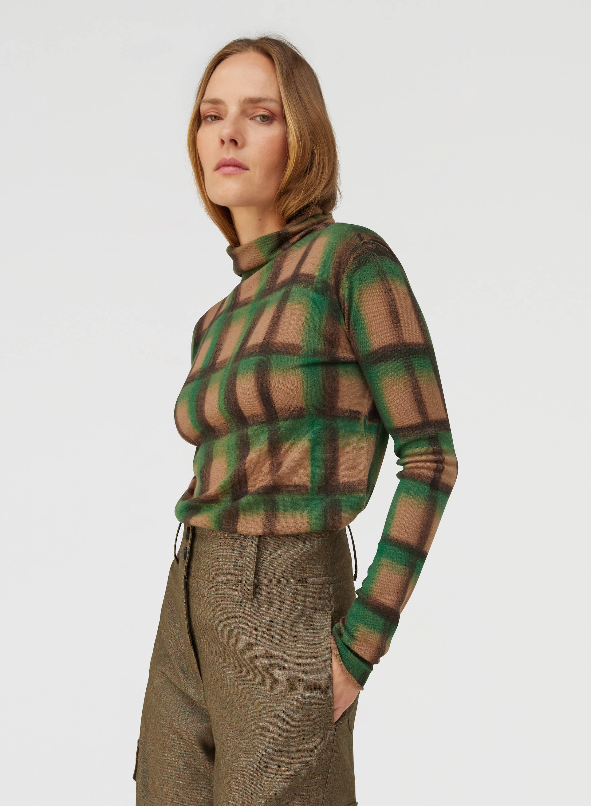 Retori Check Rollneck Green - Ready To Wear - Luxury Sweaters for Women - Side