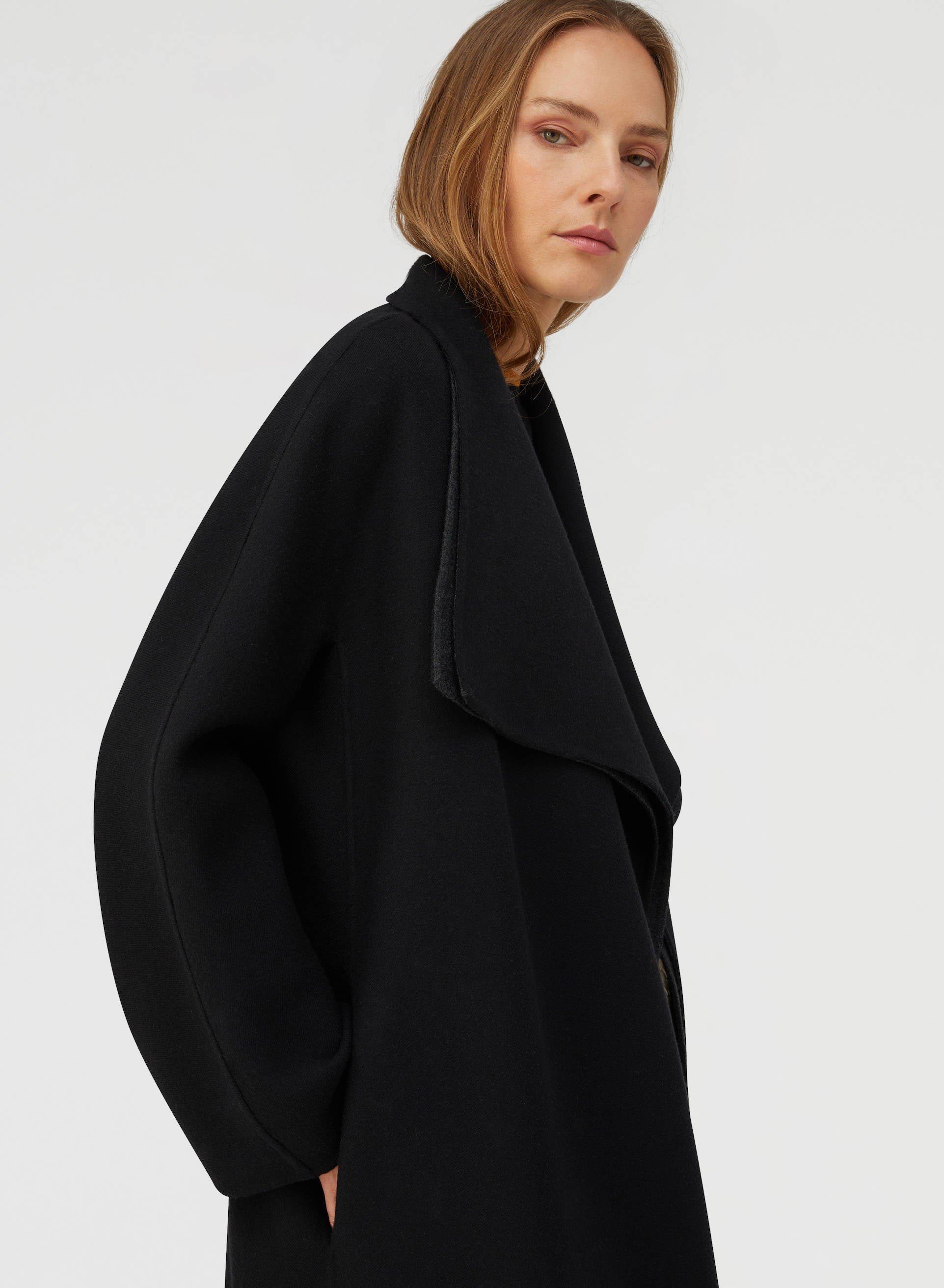 Retori Double Shawl Collar Coat Black And Grey - Ready To Wear - Luxury Overcoats for Women - Side Detail