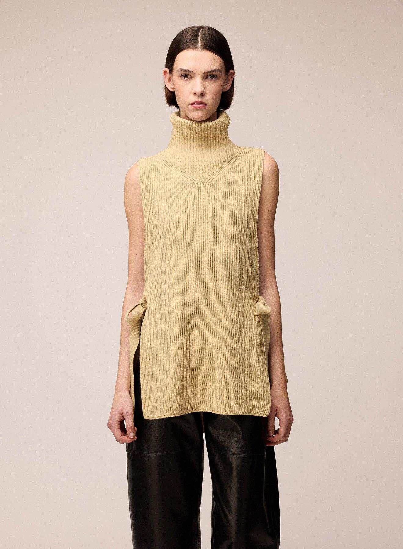 GILET A COSTE IN LANA MERINO