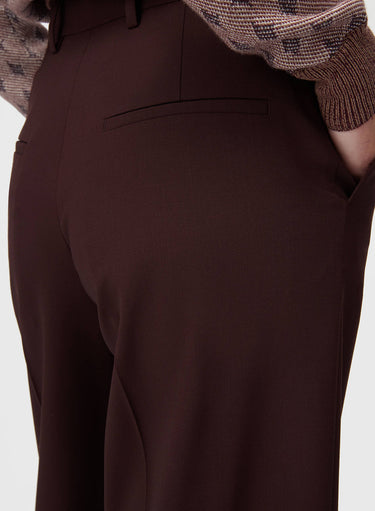 Retori Tailoring Pants Chocolate - Ready To Wear - Luxury Trousers for Women - Detail