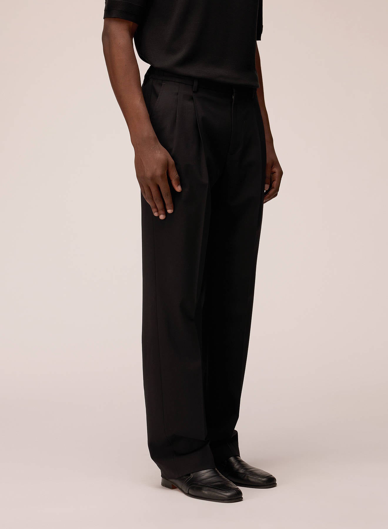 STRETCH WOOL TWO PLEATS PANTS