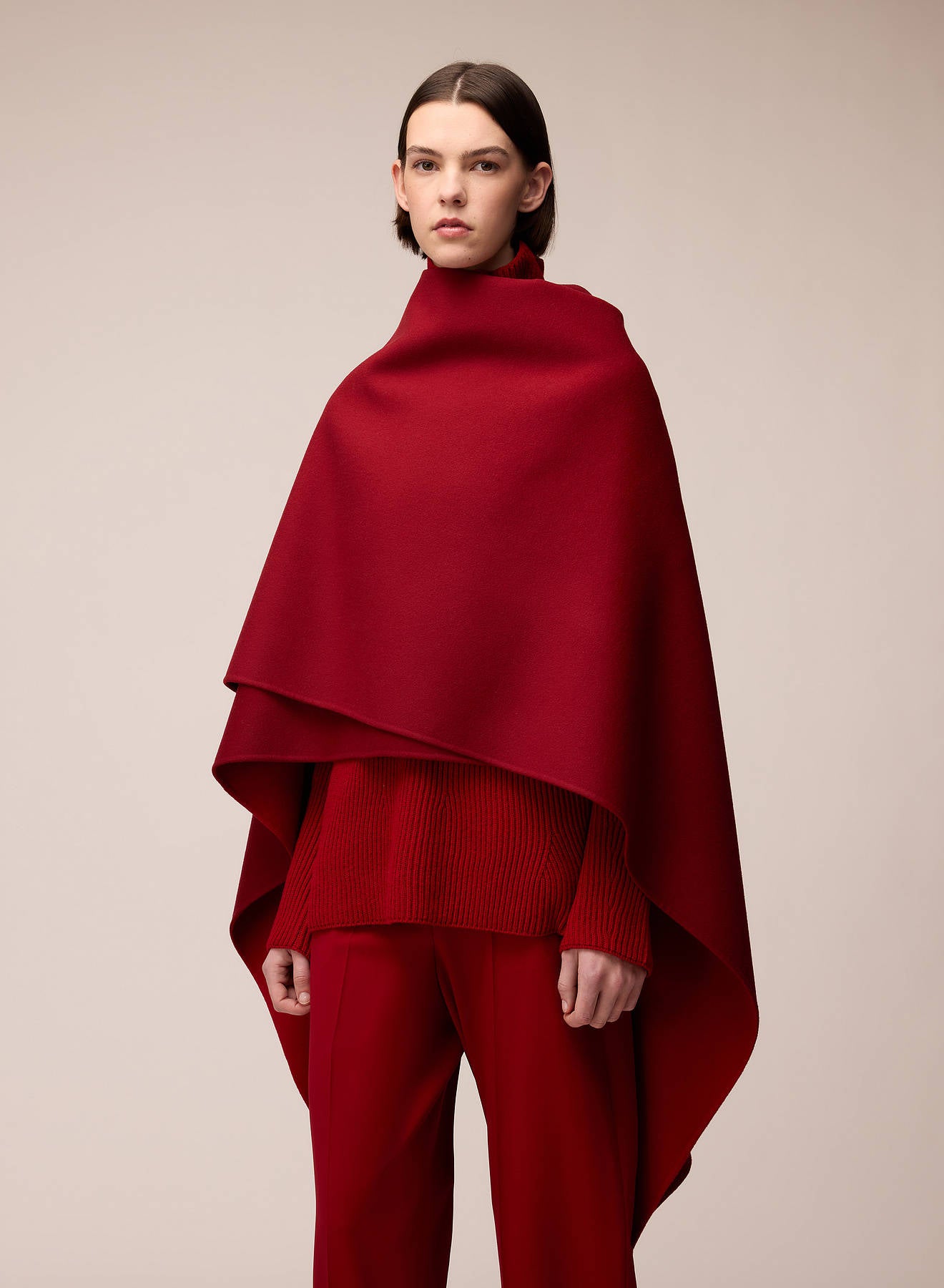 HEAVY DOUBLE CAPE