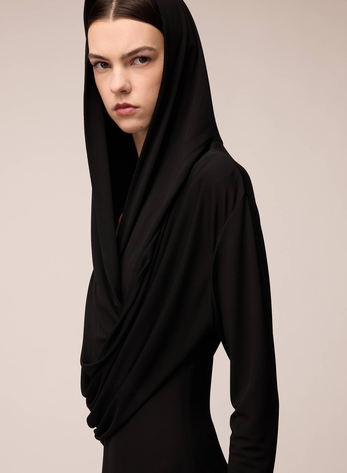 jersey hooded dress Hooded jersey midi dress in black - Alaia