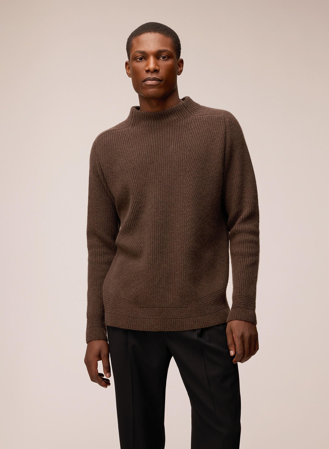 MAGLIONE A GIROCOLLO A COSTE IN CASHMERE