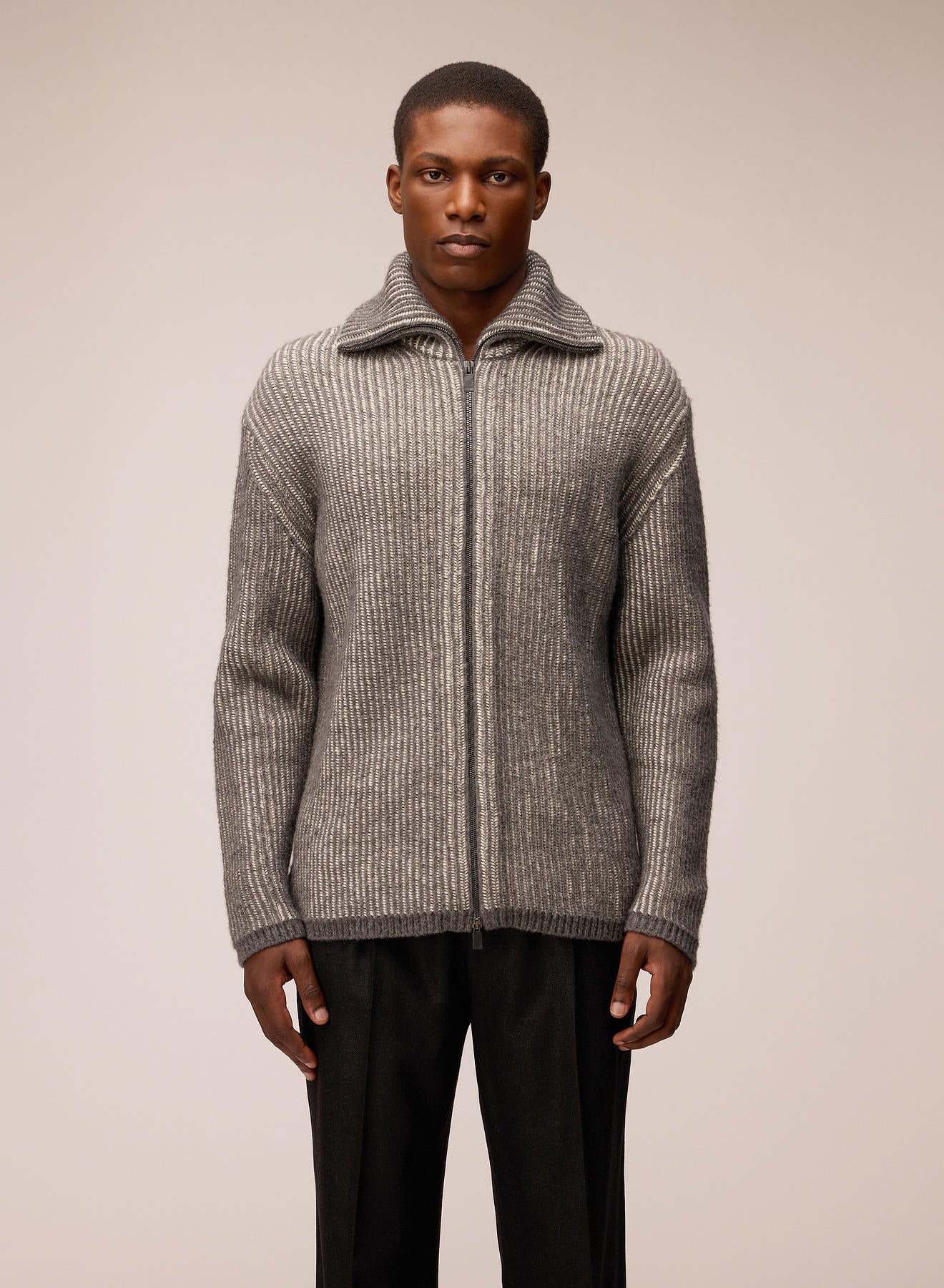 CAPOSPALLA IN MAGLIA DI CASHMERE GARZATO