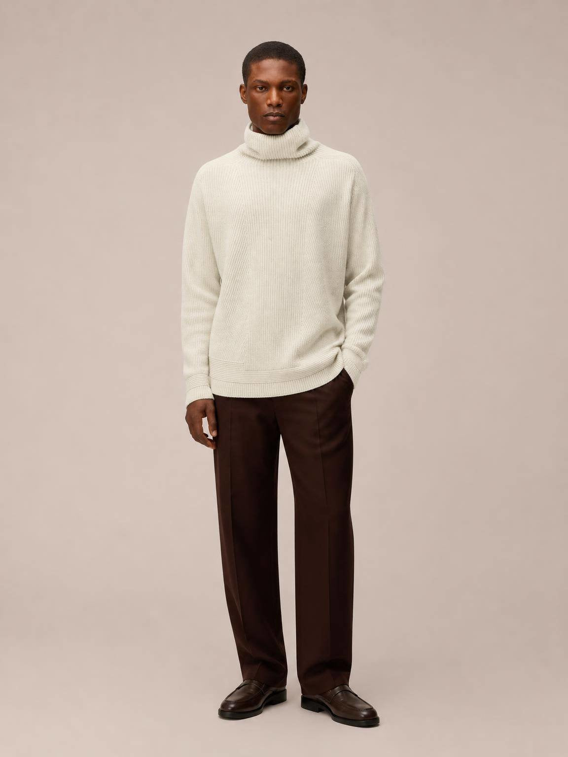 MAGLIONE A COLLO ALTO A COSTE IN CASHMERE
