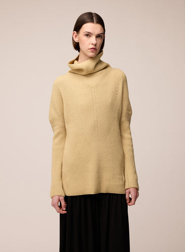 MAGLIONE A COLLO ALTO A COSTE IN LANA MERINO