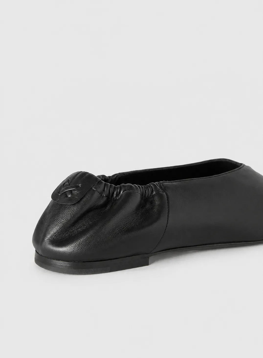 BALLET FLAT