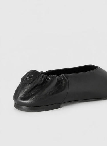 BALLET FLAT